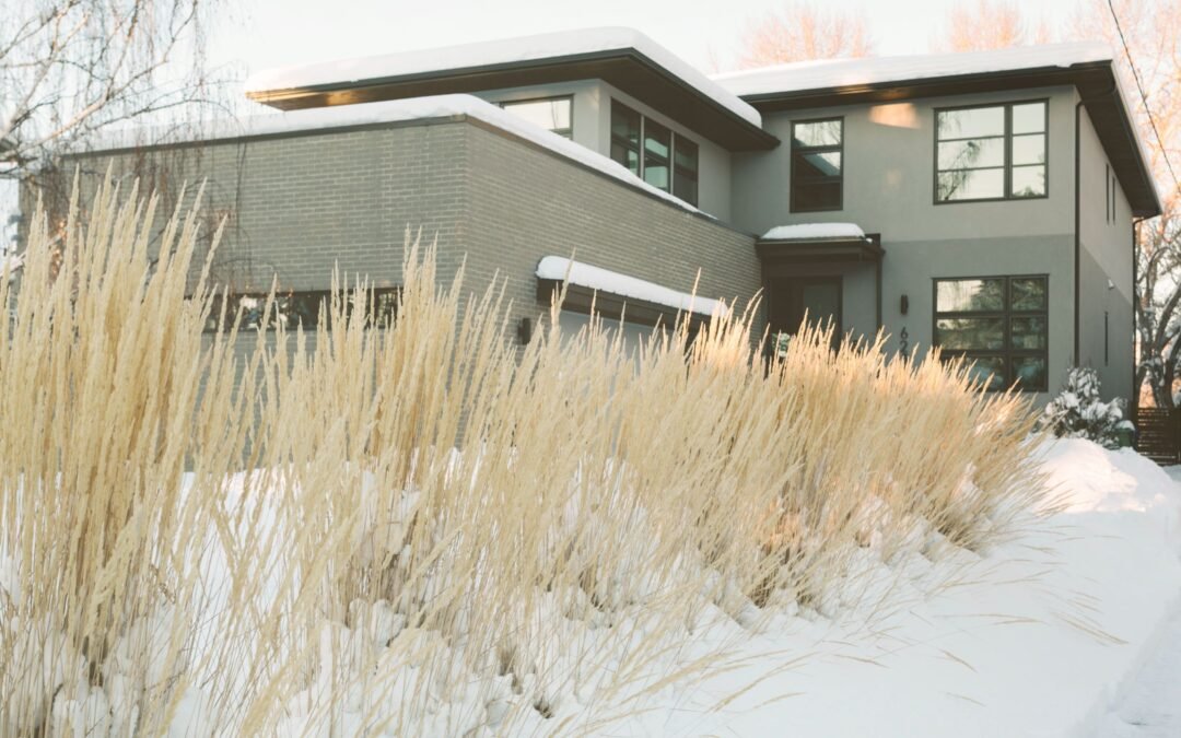 Ανακαίνιση σπιτιού τον χειμώνα: Οδηγός για ζεστασιά και οικονομία